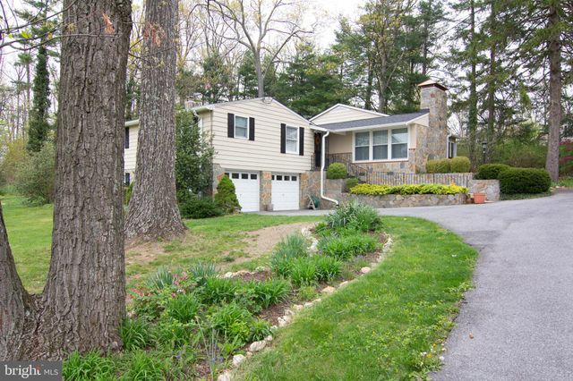 $525,000 | 5525 Woodbine Road, Sykesville, MD 21784