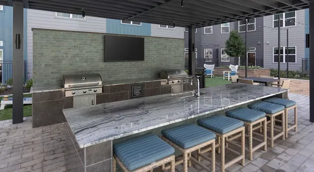 $2,513 | 2425 Bell Street, Unit 2302, Houston, TX 77003