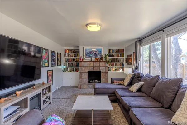 $3,000 | 2505 Pierce Street, Lakewood, CO 80214