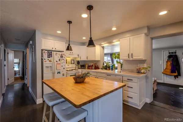 $3,000 | 2505 Pierce Street, Lakewood, CO 80214