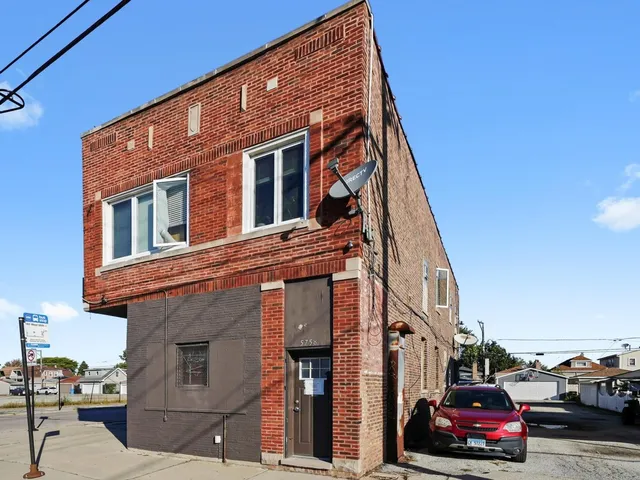 $849,000 | 5758 West 65th Street, Chicago, IL 60638