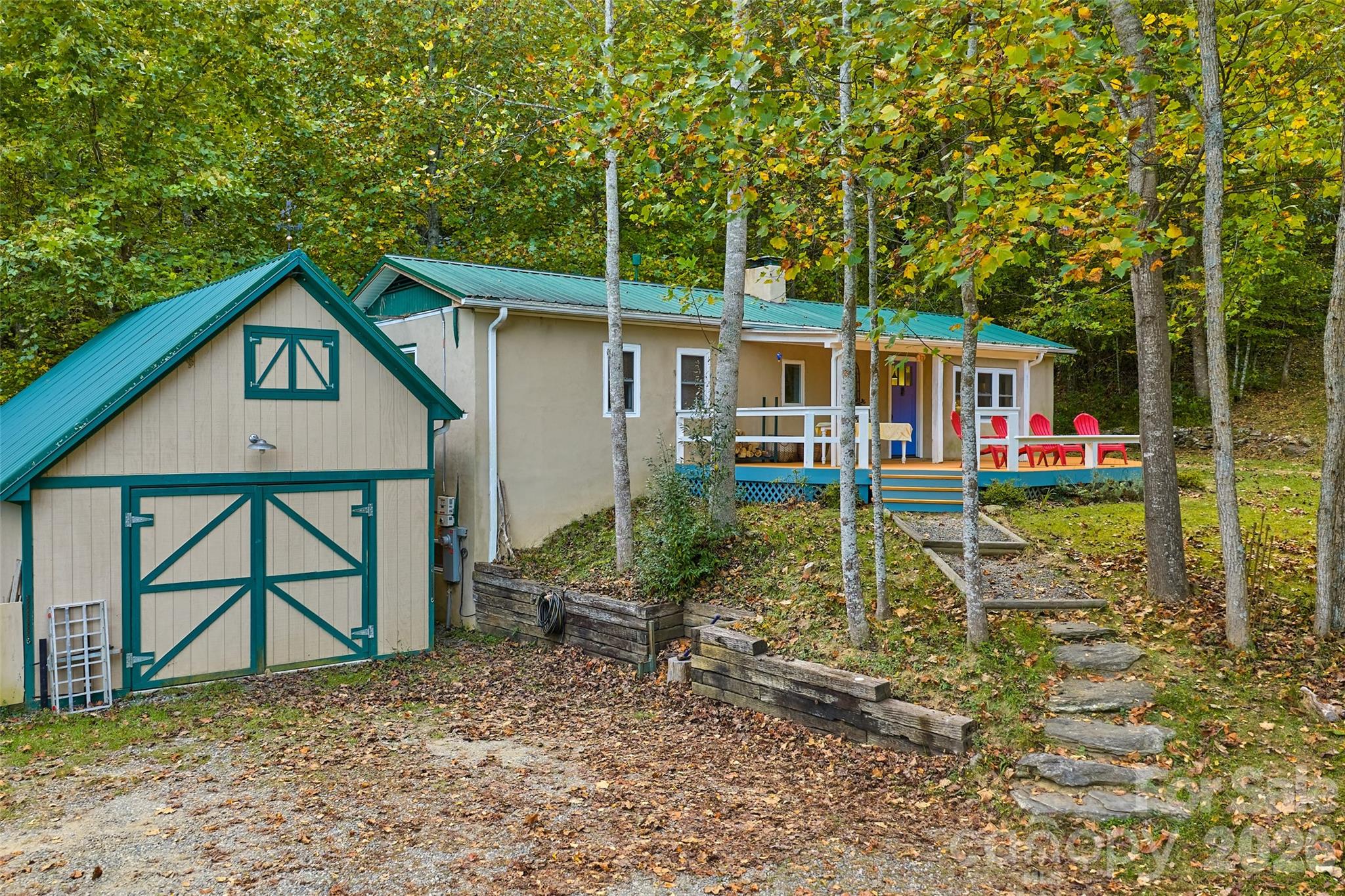 1087 North Turkey Creek Road Leicester, NC 28748 - Photo 3 of 40