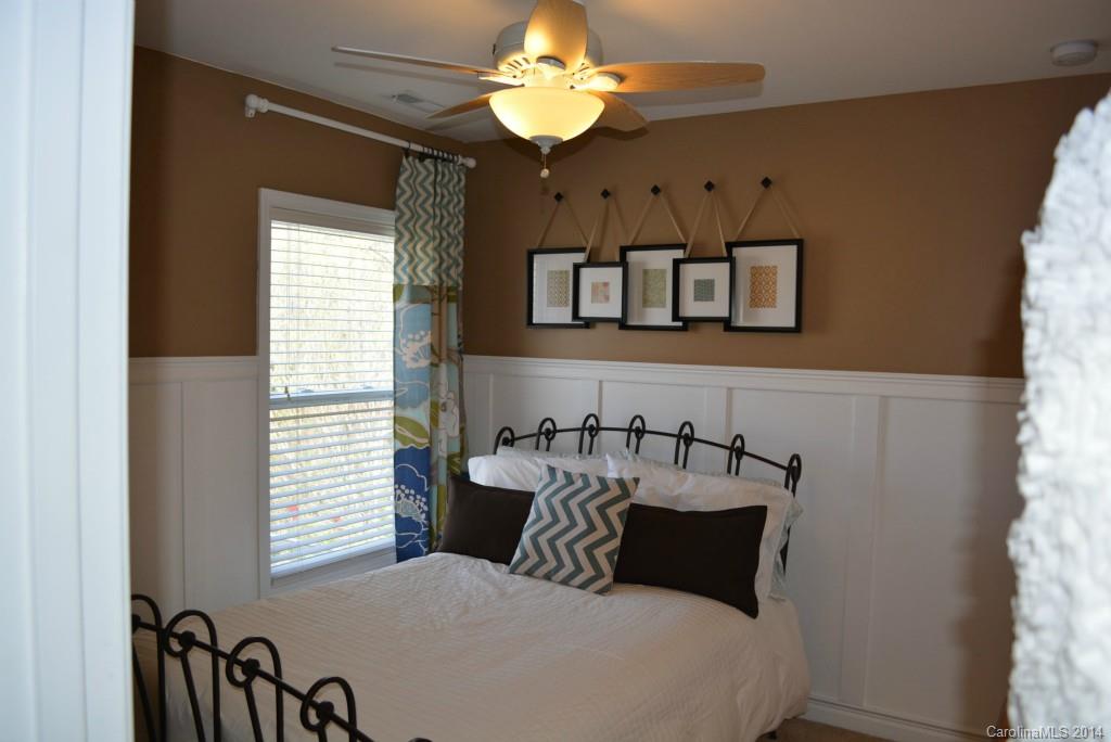 9728 Needlepoint Road Charlotte, NC 28215 - Photo 16 of 24 Gallery Image 16