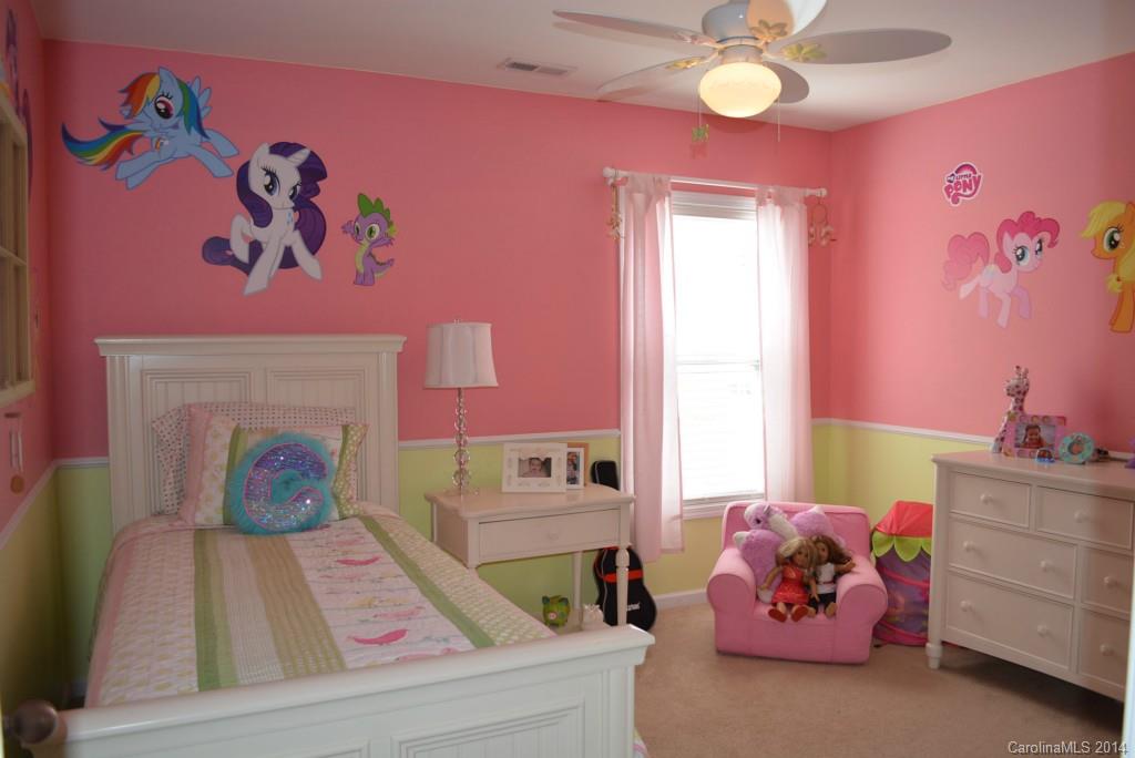 9728 Needlepoint Road Charlotte, NC 28215 - Photo 17 of 24 Gallery Image 17