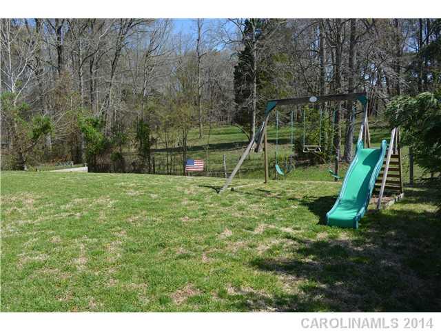 9728 Needlepoint Road Charlotte, NC 28215 - Photo 23 of 24 Gallery Image 23