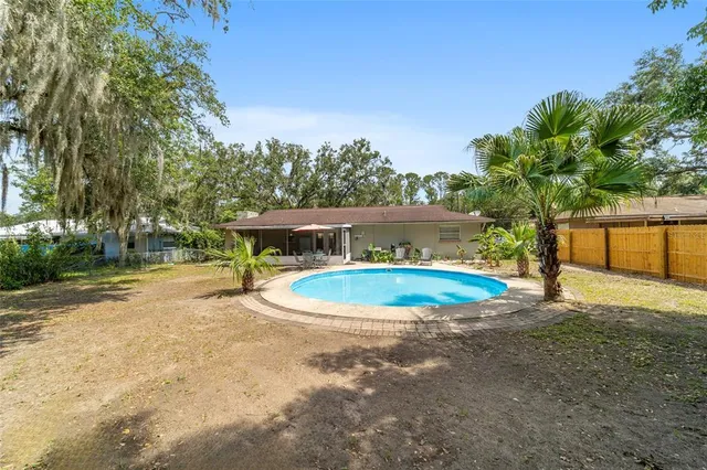 $240,000 | 6060 Southeast 119th Place, Belleview, FL 34420