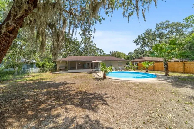 $240,000 | 6060 Southeast 119th Place, Belleview, FL 34420
