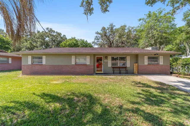$240,000 | 6060 Southeast 119th Place, Belleview, FL 34420