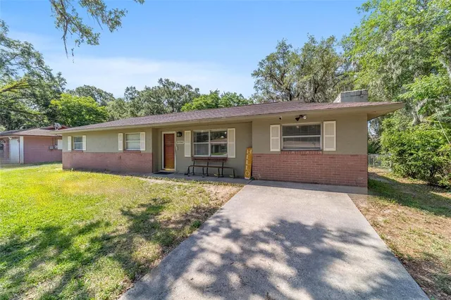 $240,000 | 6060 Southeast 119th Place, Belleview, FL 34420