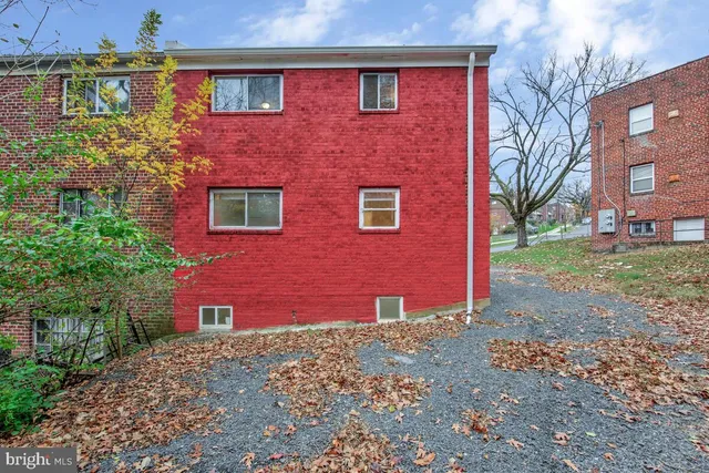 $500,000 | 107 Joliet Street, Washington, DC 20032