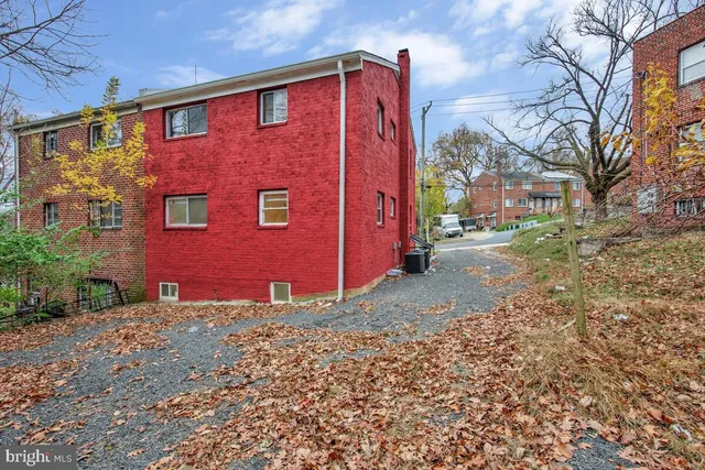 $500,000 | 107 Joliet Street, Washington, DC 20032