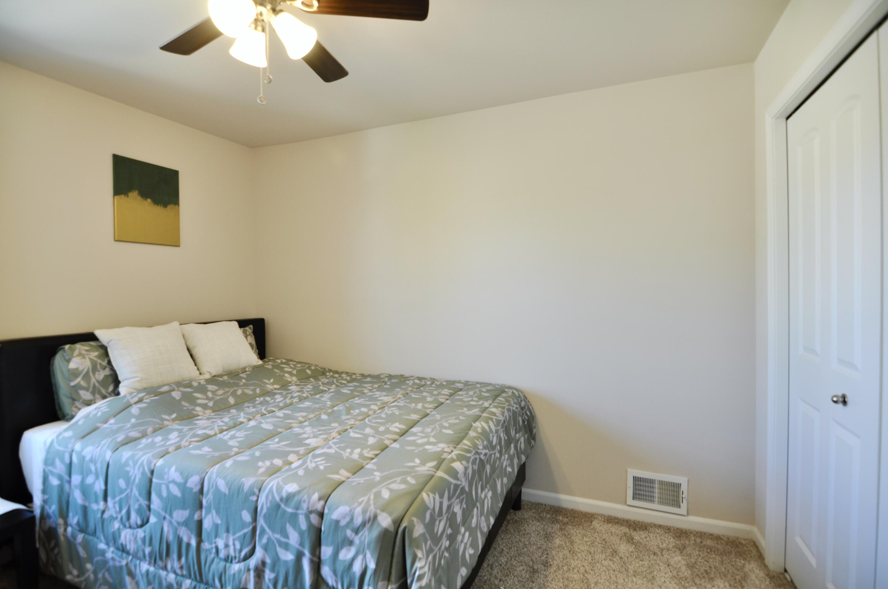 4481 Bridgeview Lane Canton, MI 48188 - Photo 46 of 59 046