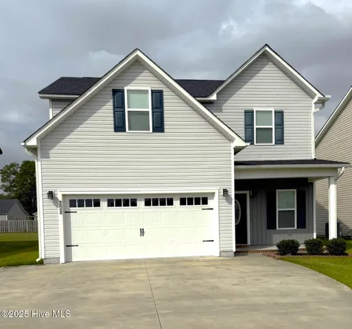 $2,000 | 308 East Franck Street, Richlands, NC 28574