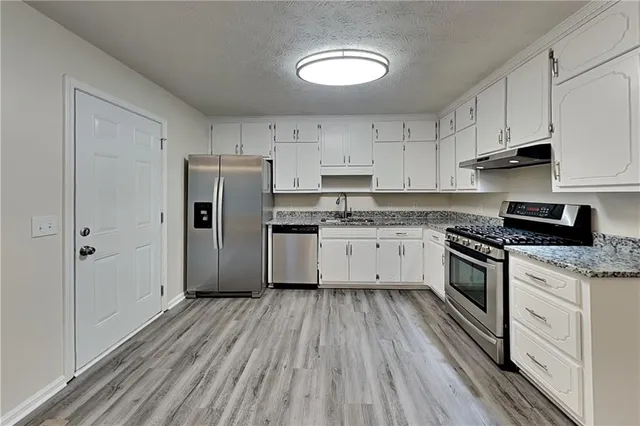 $1,995 | 136 Poole Bridge Drive, Hiram, GA 30141