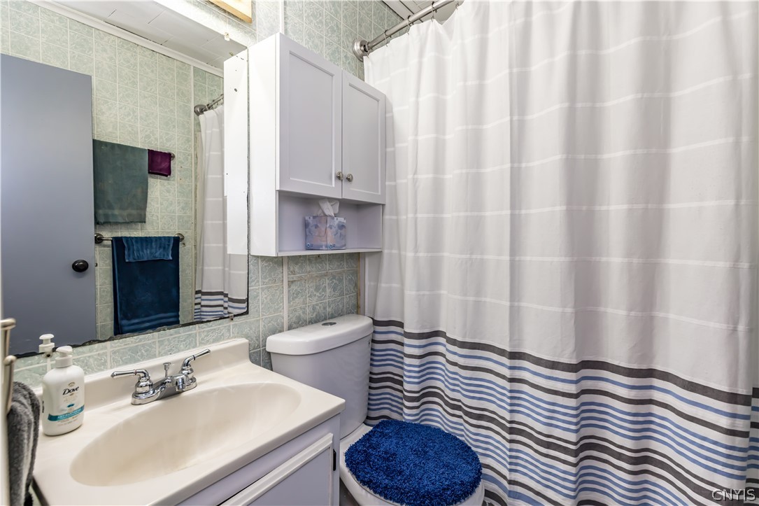 7476 Murray Drive Cicero, NY 13039 - Photo 22 of 29