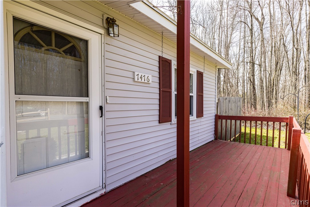 7476 Murray Drive Cicero, NY 13039 - Photo 3 of 29