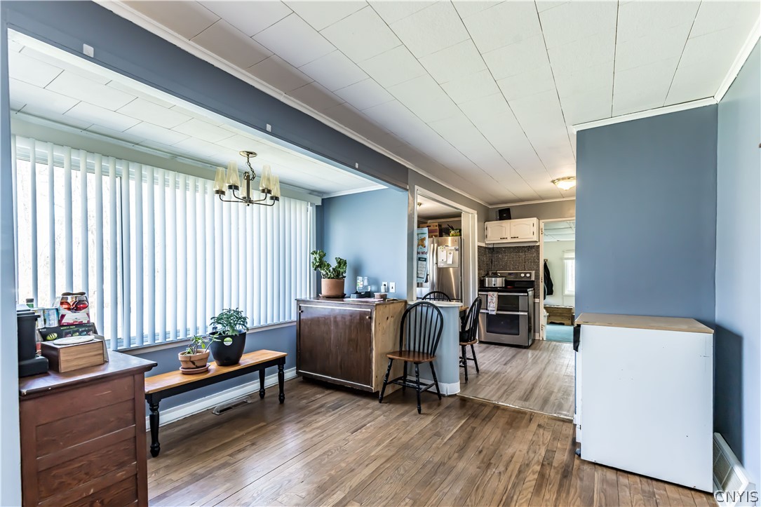 7476 Murray Drive Cicero, NY 13039 - Photo 9 of 29