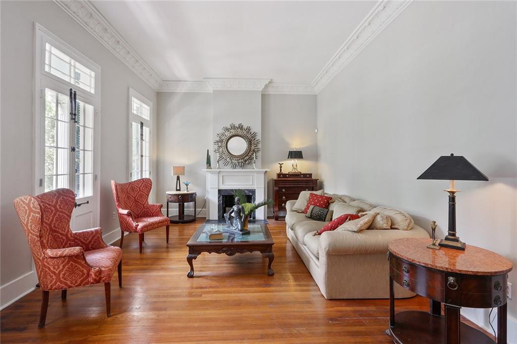 2905 Grand Rte Saint John Street New Orleans, LA 70119 - Photo 6 of 28