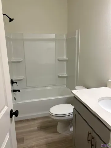 $1,975 | 28542 Middlebrook Way, Denham Springs, LA 70726