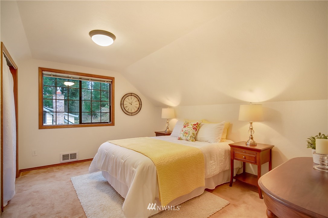 115 East Jonathan Road Bothell, WA 98012 - Photo 14 of 23