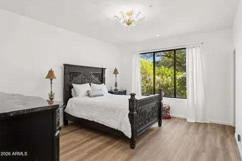 $5,975,000 | 9350 East Via Del Sol Drive, Scottsdale, AZ 85255