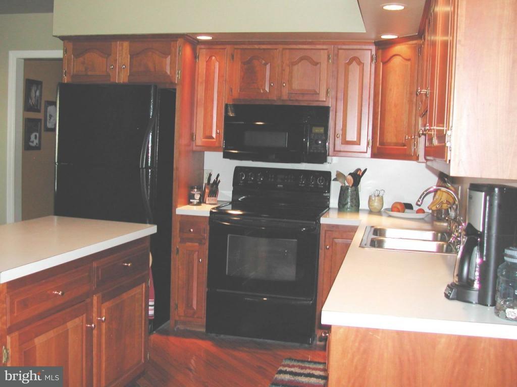 1067 Centerville Road Lancaster, PA 17601 - Photo 3 of 17