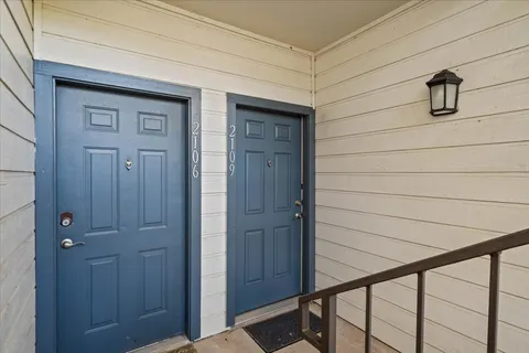 $200,000 | 6000 Shepherd Mountain Cove, Unit 2109, Austin, TX 78730