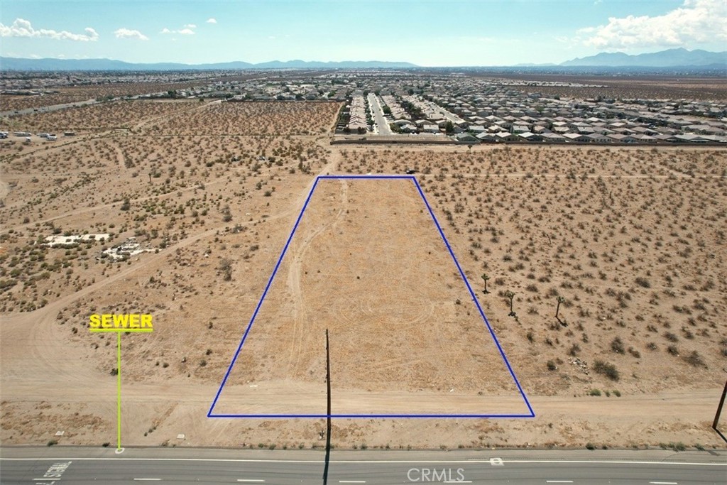 9 Palmdale Road Victorville, CA 92392 - Photo 3 of 24