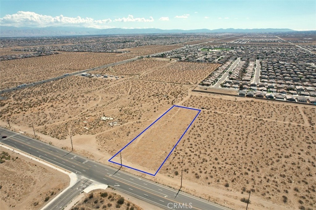 9 Palmdale Road Victorville, CA 92392 - Photo 8 of 24