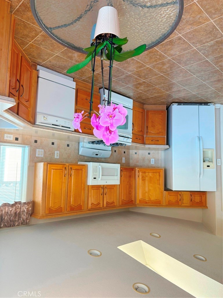 14851 Jeffrey Road, Unit 38 Irvine, CA 92618 - Photo 3 of 10