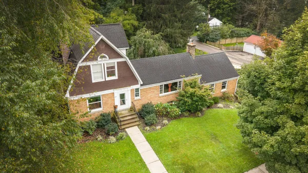 $324,900 | 1100 East Vine Street, Mount Vernon, OH 43050
