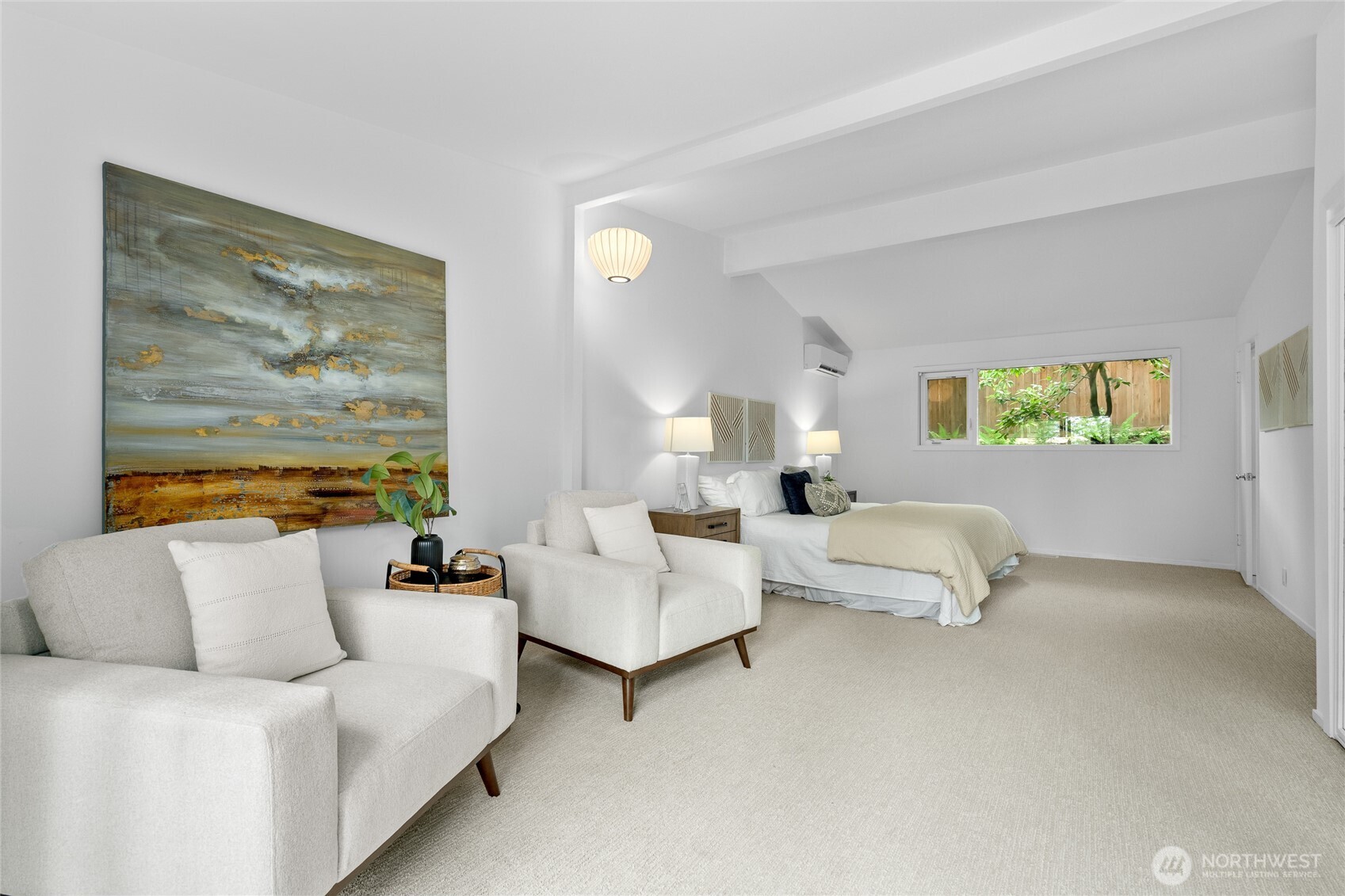 5 Wembley Lane Mercer Island, WA 98040 - Photo 14 of 40 a living room with furniture and a large window