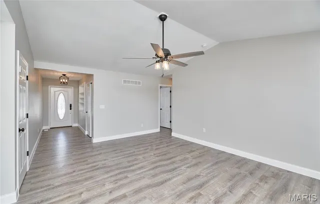 $259,900 | 121 Falcon Way, Winfield, MO 63389