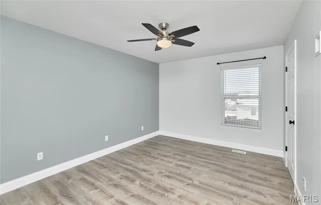 $259,900 | 121 Falcon Way, Winfield, MO 63389