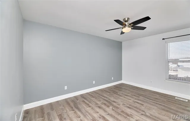 $259,900 | 121 Falcon Way, Winfield, MO 63389