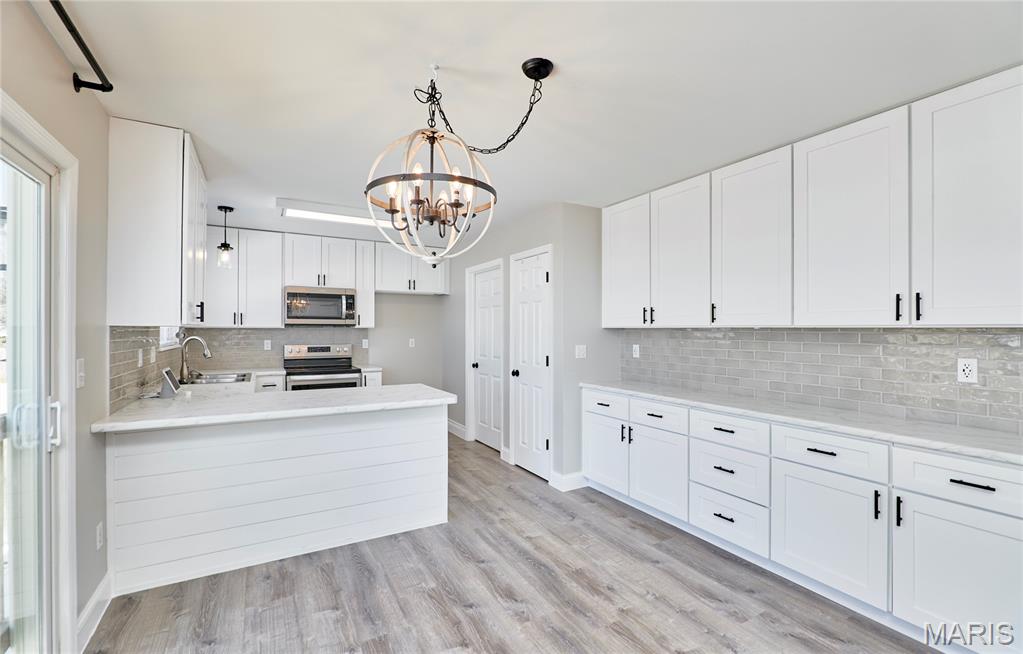 121 Falcon Way Winfield, MO 63389 - Photo 4 of 66