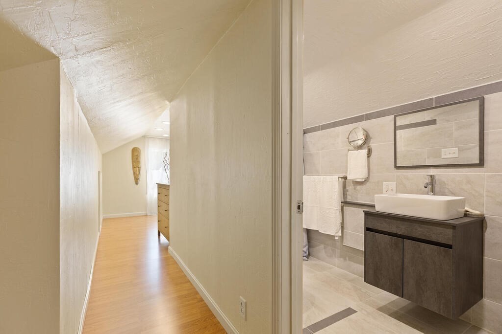 14 Orton Street Worcester, MA 01604 - Photo 23 of 33