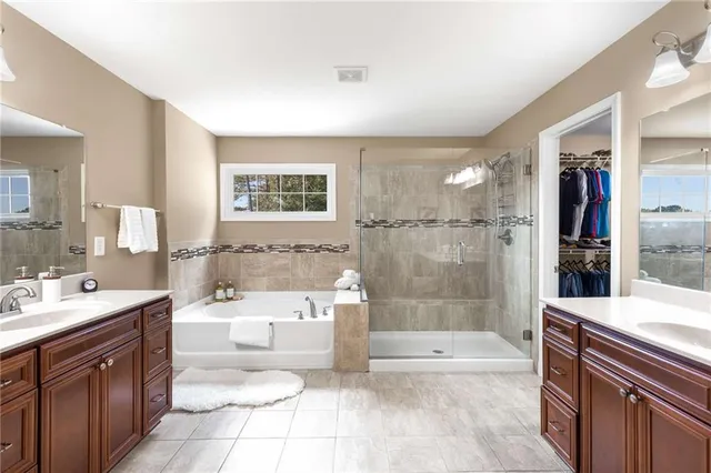 $800,000 | 107 Millstone Manor Court, Woodstock, GA 30188