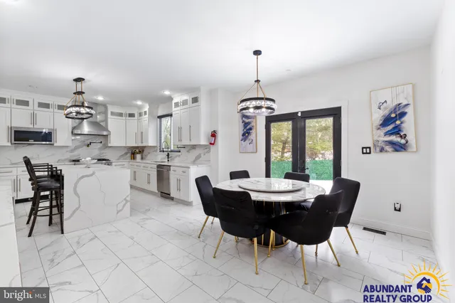 $925,000 | 24 Exton Circle, Cherry Hill, NJ 08003