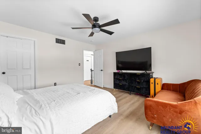 $925,000 | 24 Exton Circle, Cherry Hill, NJ 08003