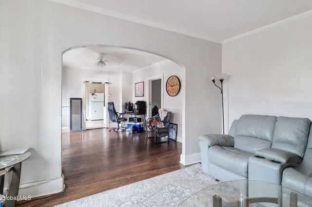 $300,000 | 918 Park Avenue, Schenectady, NY 12308