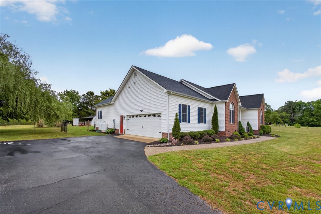 1850 Jeter Road Powhatan, VA 23139 - Photo 35 of 51 Gallery Image 35
