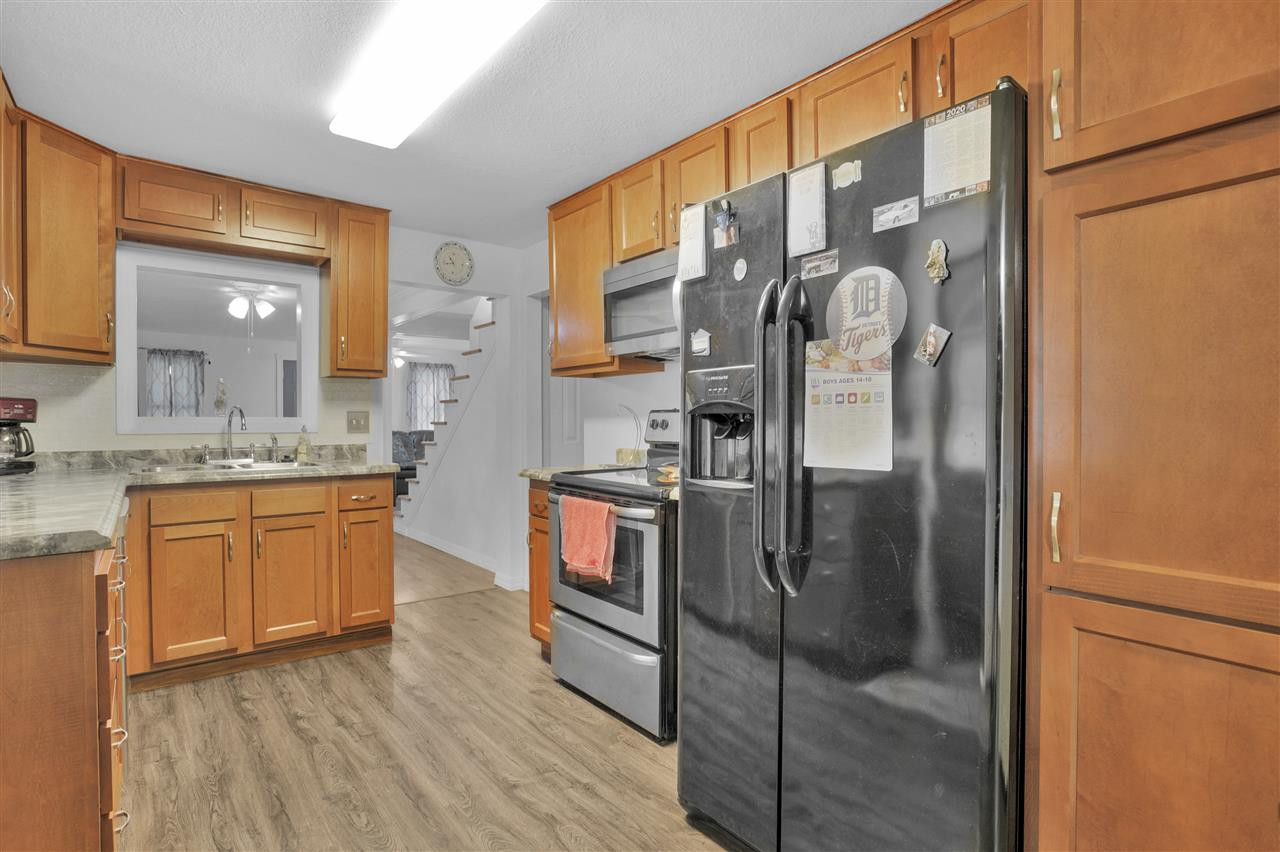 1101 Napoleon Road Jackson, MI 49201 - Photo 14 of 37 Photo 14