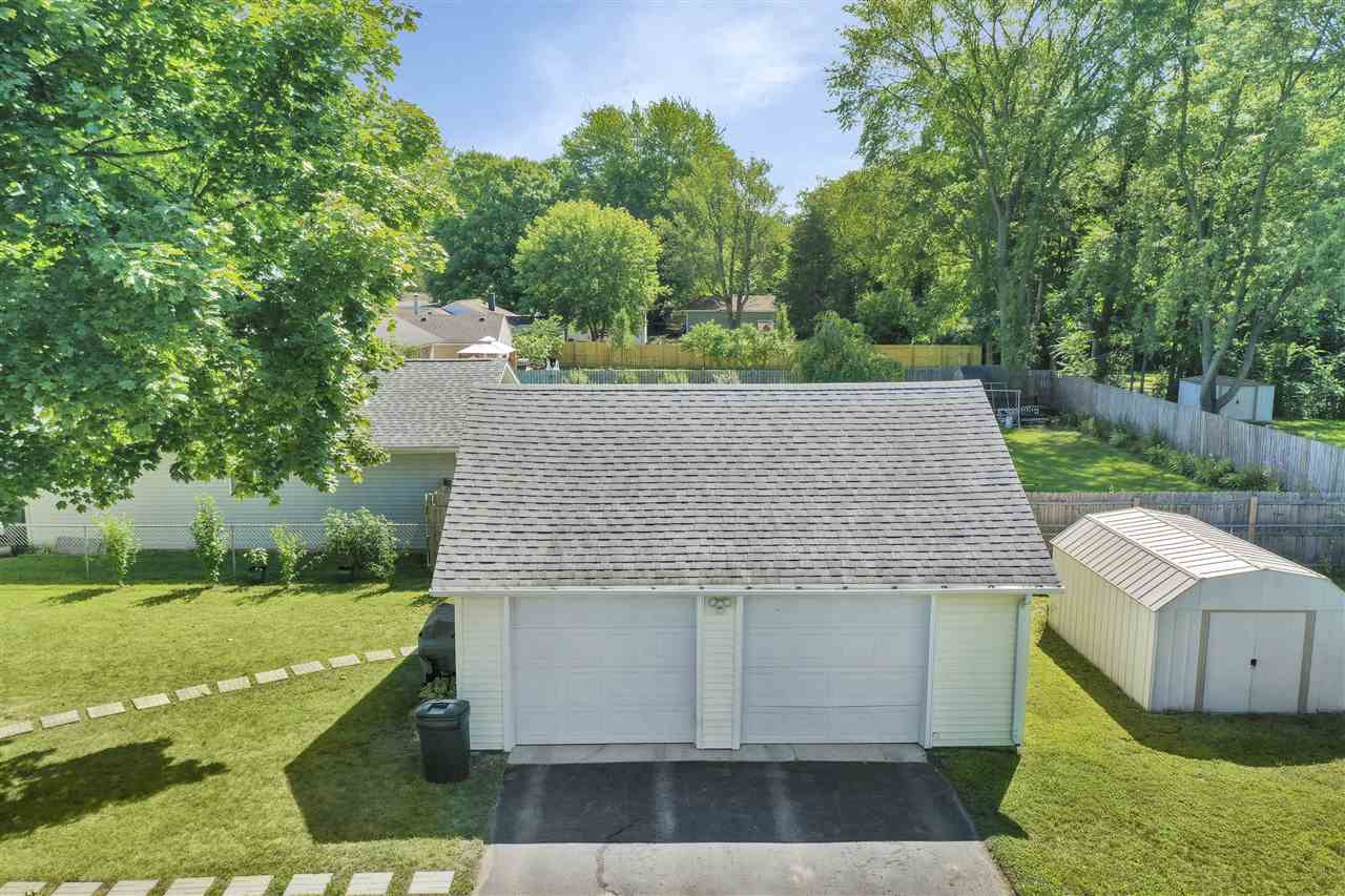1101 Napoleon Road Jackson, MI 49201 - Photo 2 of 37 Photo 2