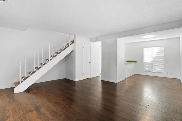 $330,000 | 2067 Olivera Road, Unit B, Concord, CA 94520