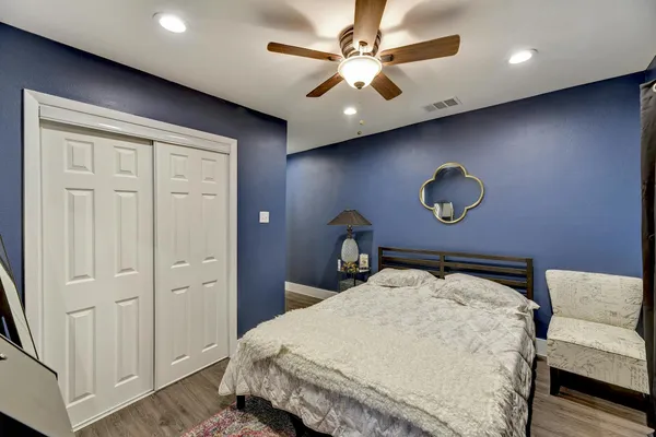 $1,600 | 935 La Posada Drive, Unit 213, Austin, TX 78752