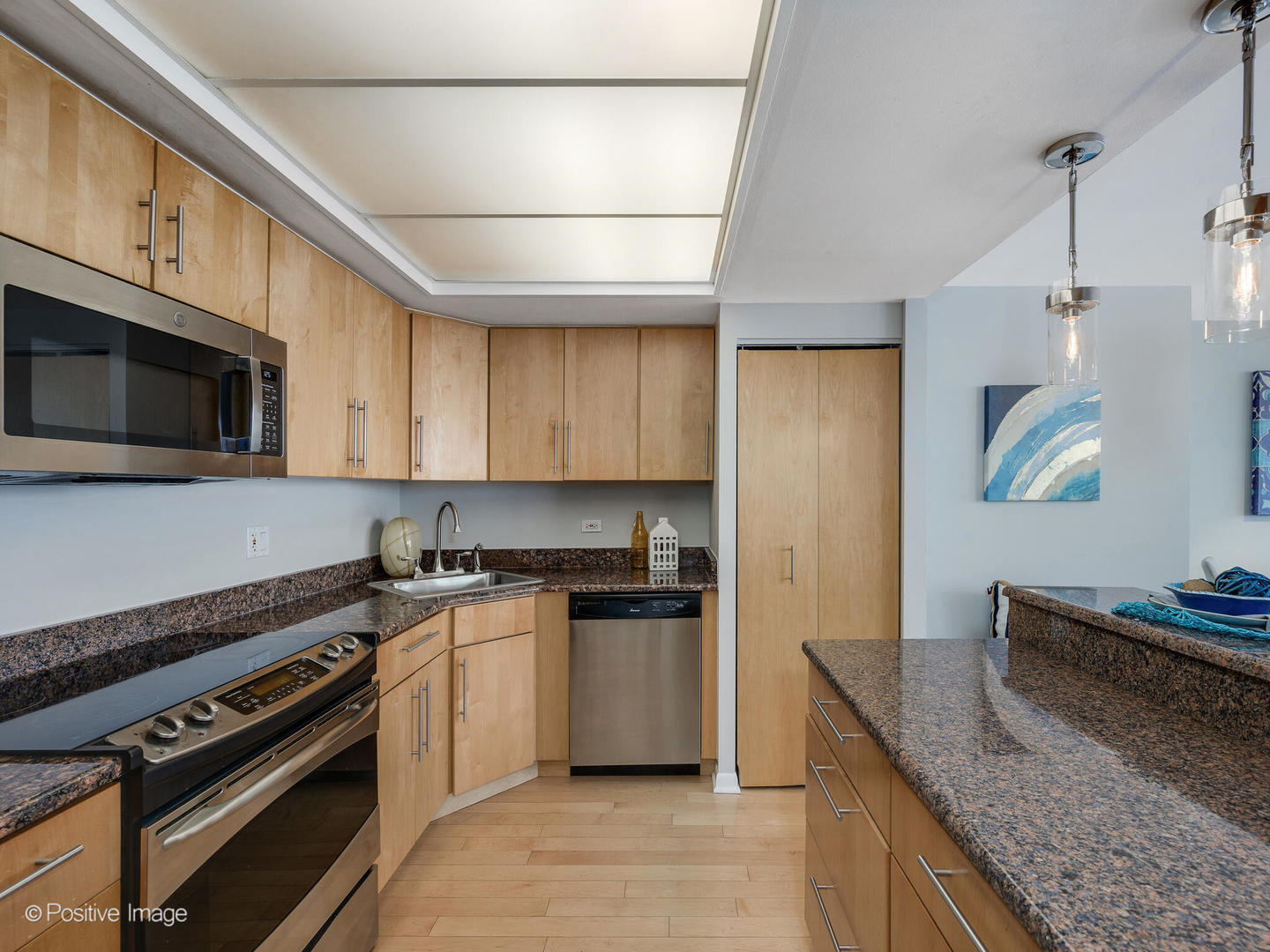 155 North Harbor Drive, Unit 2011 Chicago, IL 60601 - Photo 13 of 30