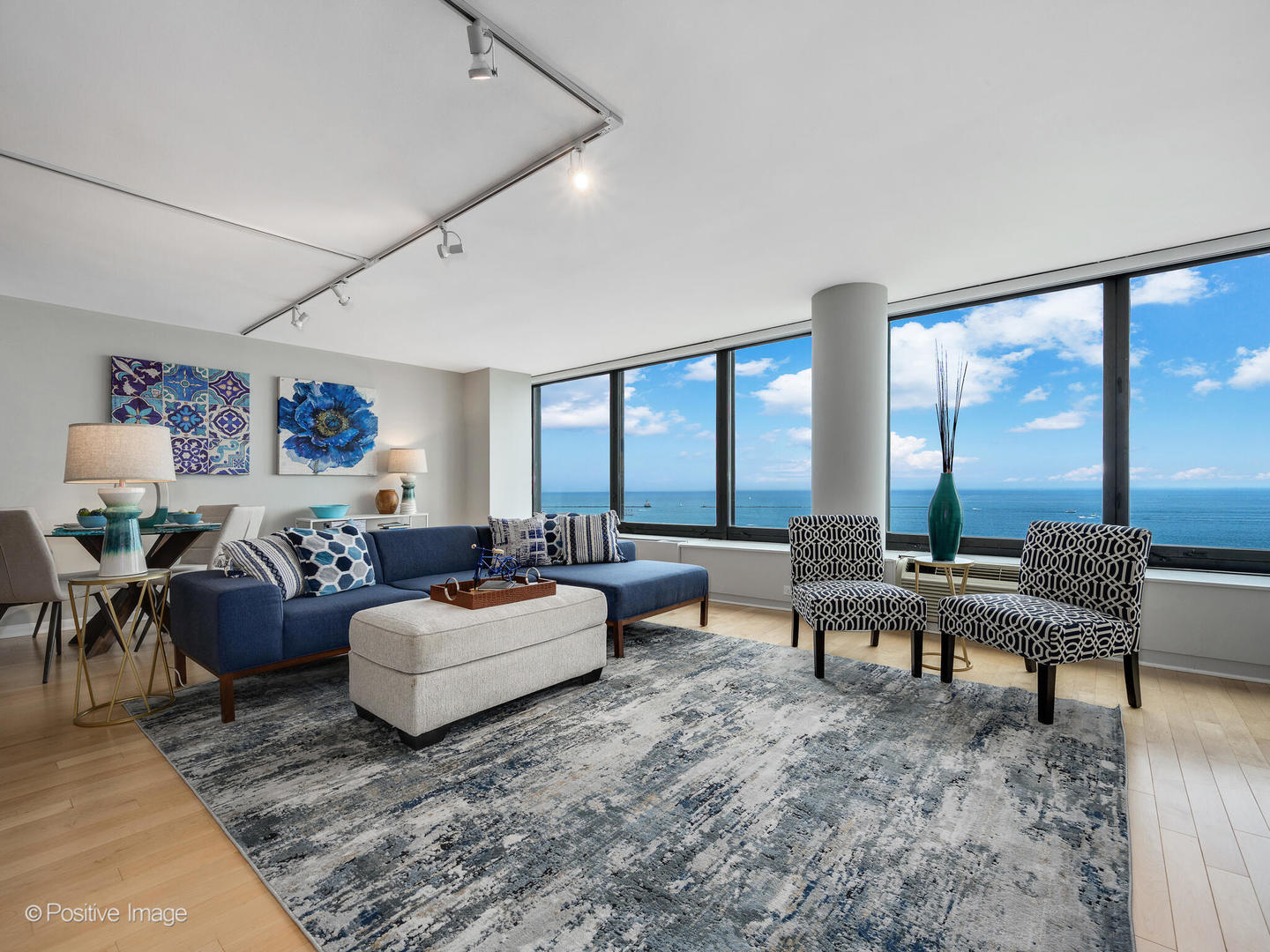 155 North Harbor Drive, Unit 2011 Chicago, IL 60601 - Photo 4 of 30