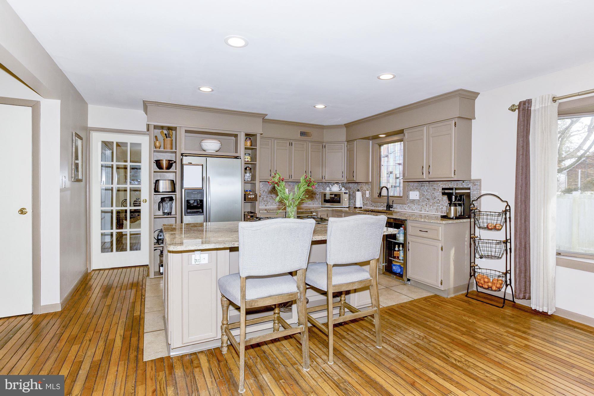 692 Woodlane Road Westampton, NJ 08060 - Photo 12 of 59 Kitchen