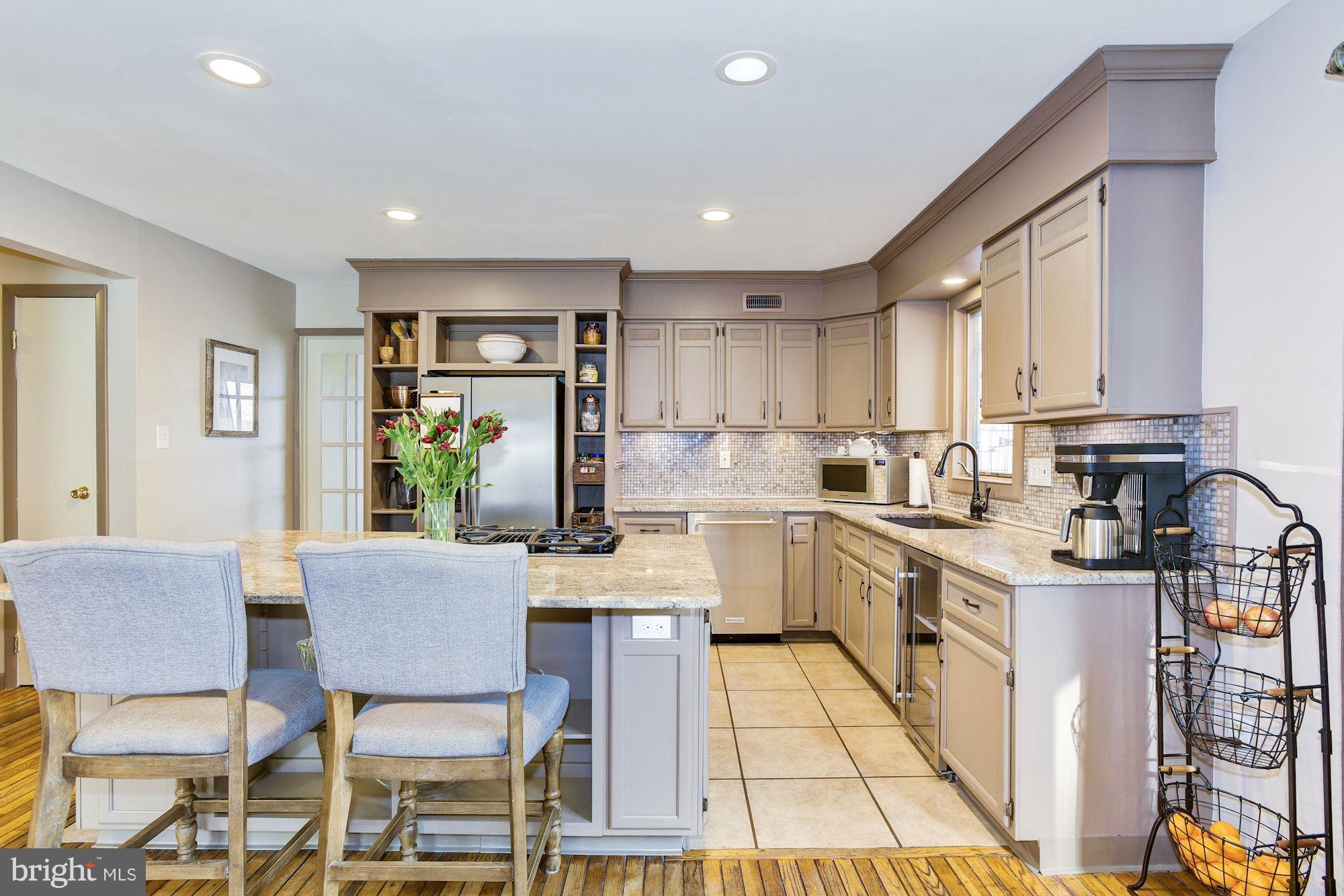 692 Woodlane Road Westampton, NJ 08060 - Photo 10 of 59 Kitchen